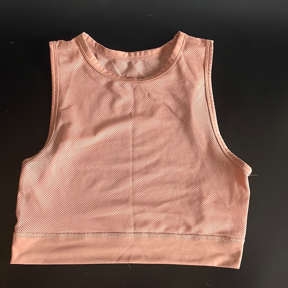 Cropped mesh Nike tank